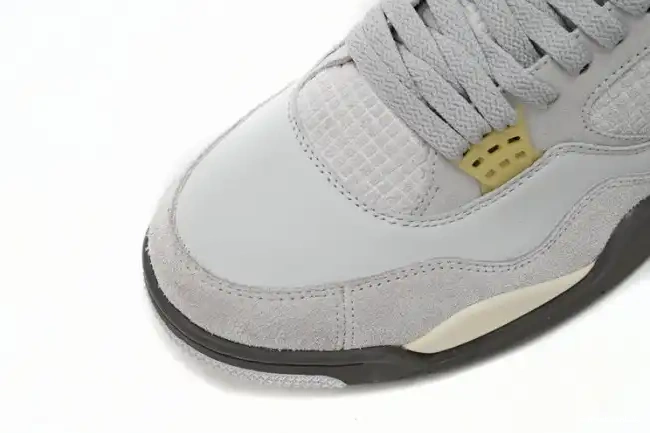 Dust Jordan Craft Retro SE 4 Photon DV3742-021 0615